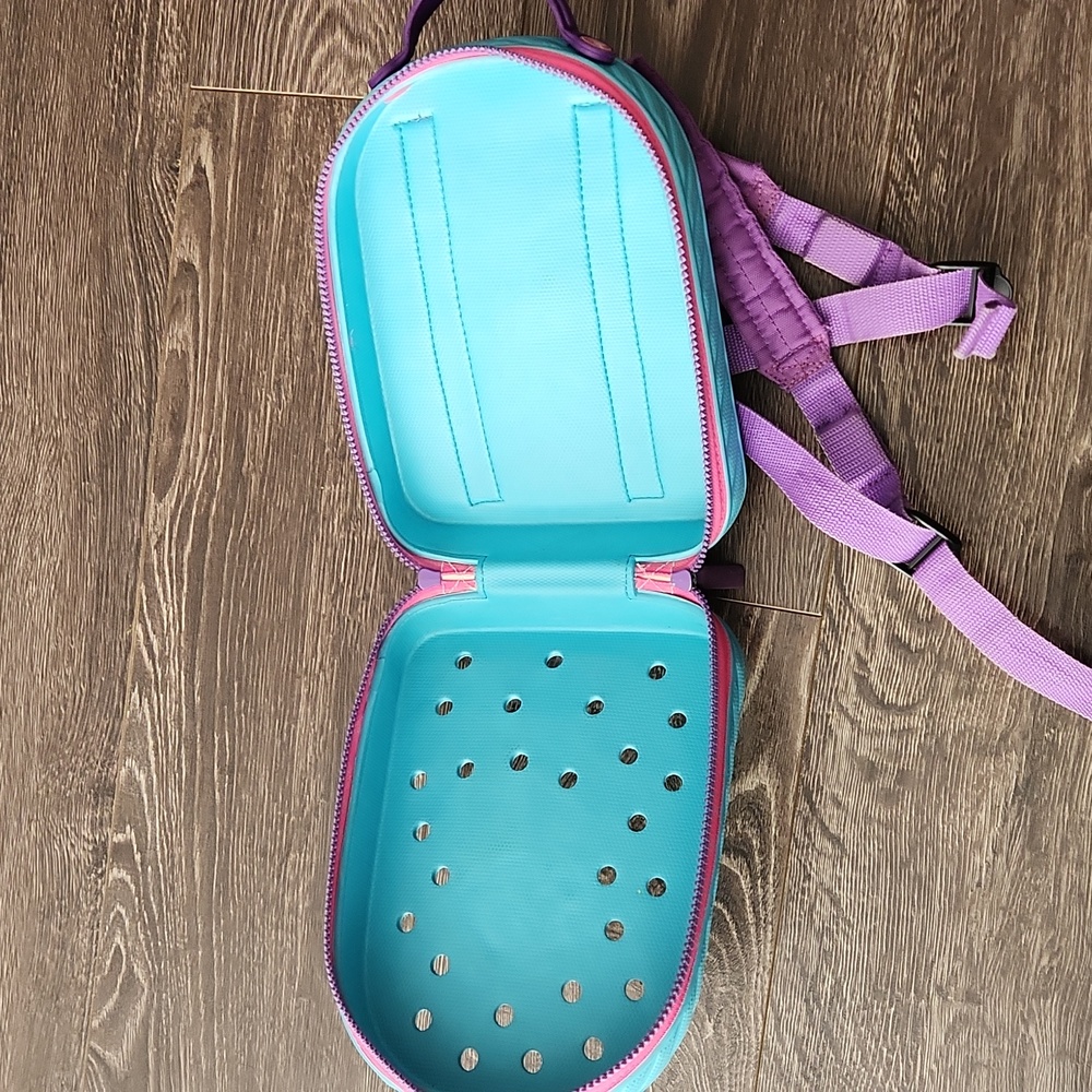 CROCS Mini Backpack - Picture 6 of 8